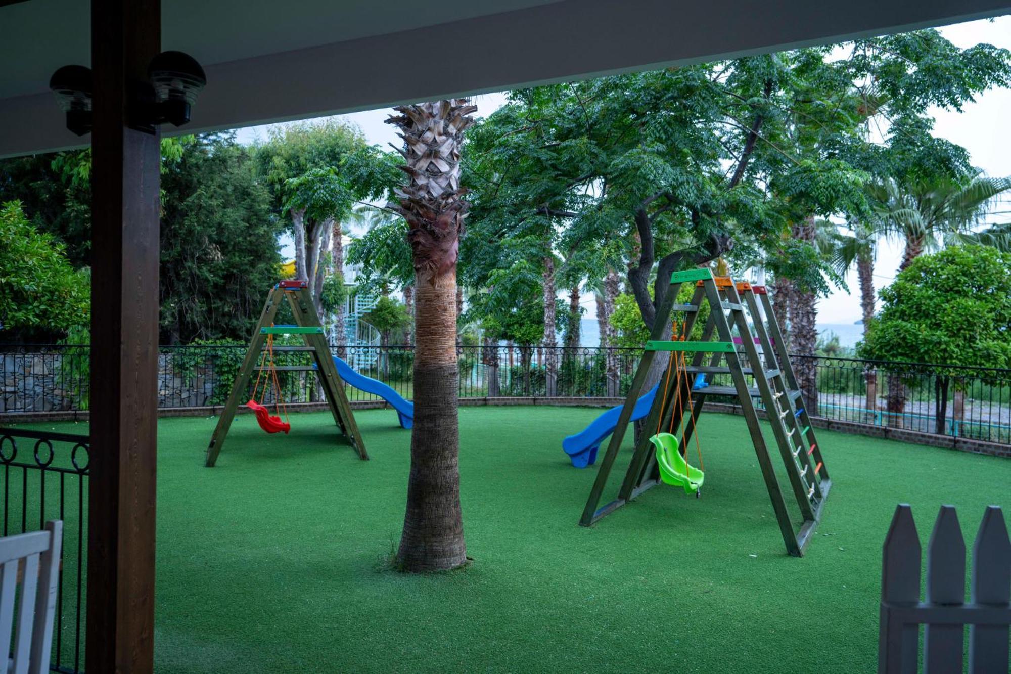 Club Tuana -