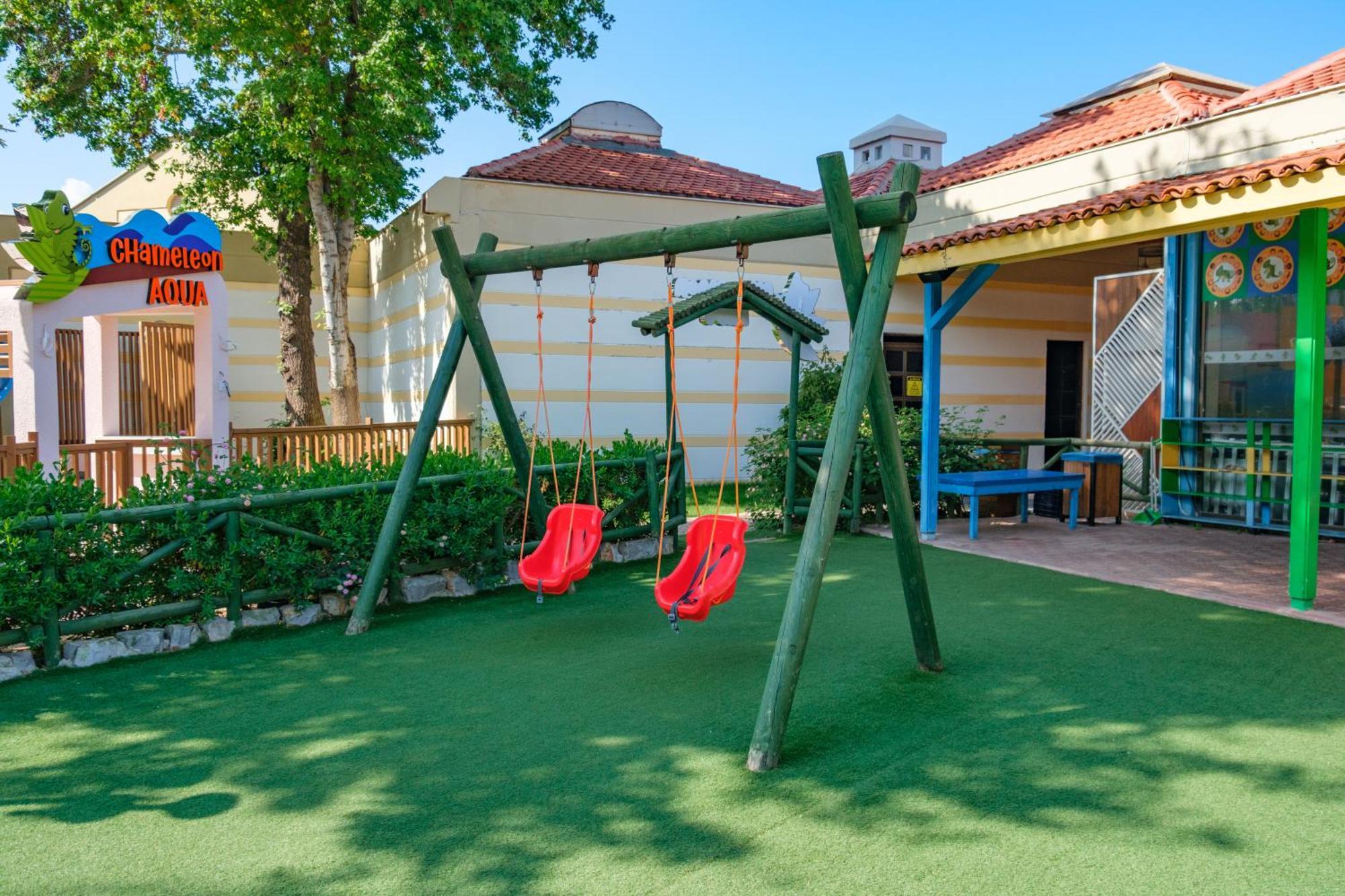 Club Tuana - Resort